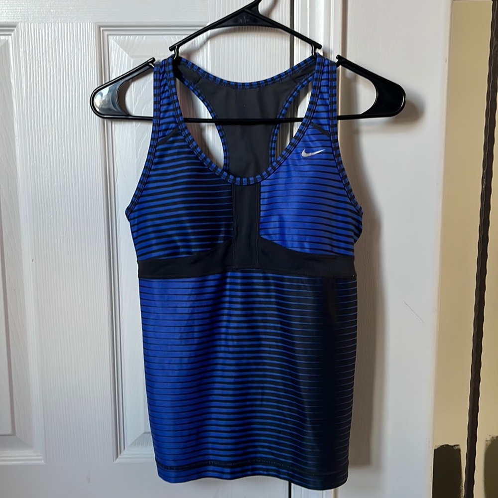 Nike tank workout top XS